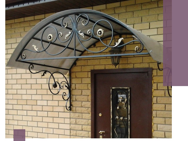 Изготовление козырьков из металла под ключ в Димитровграде